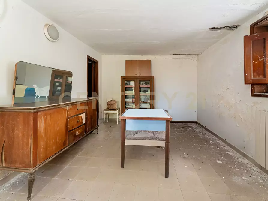 Immagine 41 di Villa in vendita  in Via Michelangelo Buonarroti 4 a Tremestieri Etneo