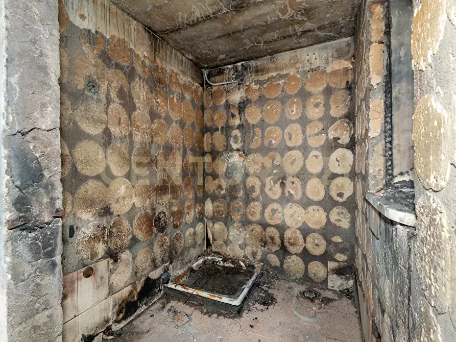 Immagine 18 di Attico in vendita  in via guglielmo marconi 26 a Zafferana Etnea