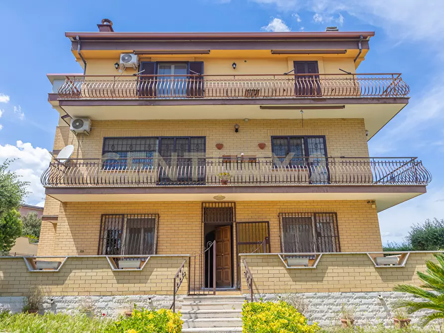 Immagine 38 di Trilocale in vendita  in Via Francavilla Fontana 37 a Roma