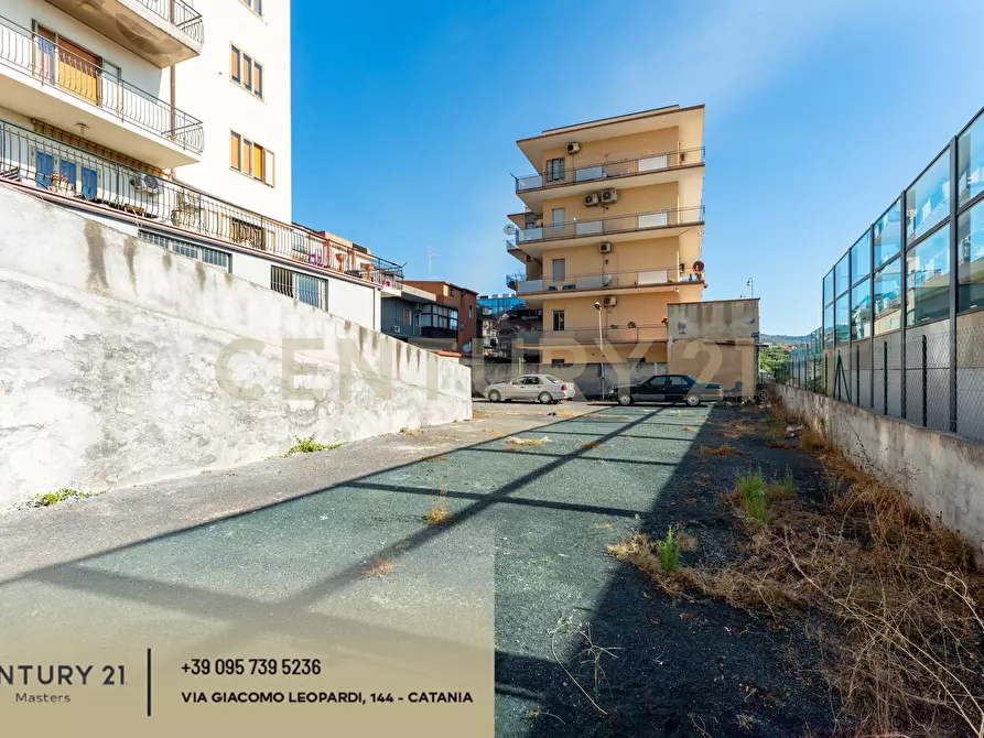 Immagine 7 di Locale commerciale in vendita  in Via Antonio Prestinenza 7 a Catania