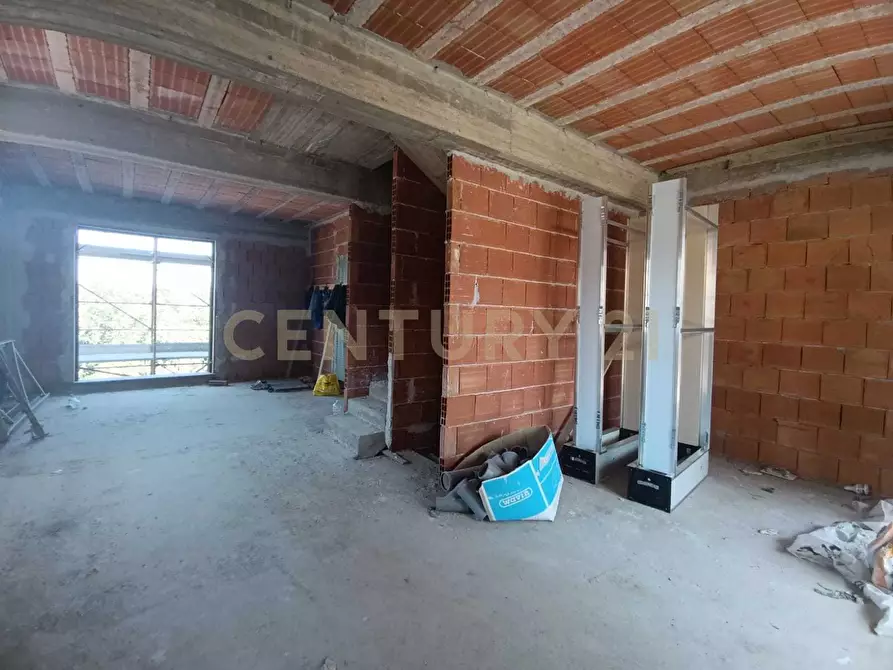 Immagine 67 di Casa bifamiliare in vendita  in VIA LEONCAVALLO 7 a Aci Sant'antonio