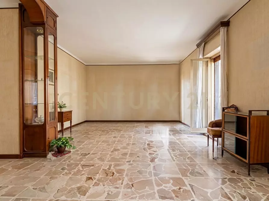 Immagine 13 di Appartamento in vendita  in Via Carmelitani 6 a San Giovanni La Punta
