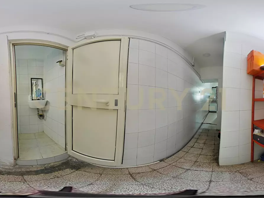 Immagine 33 di Pizzeria / Pub in vendita  in Via Duca Degli Abruzzi 1666 a Catania