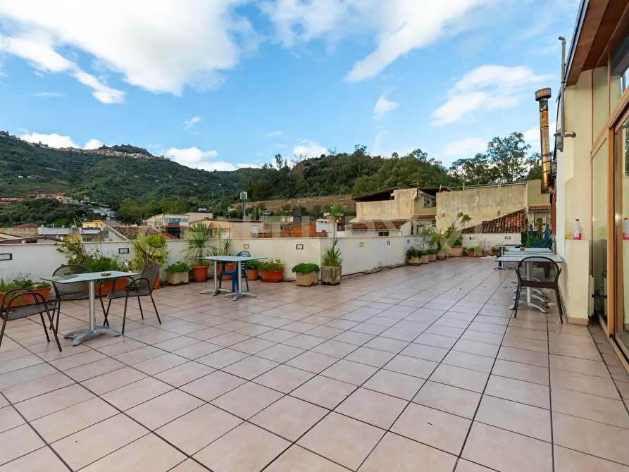 Immagine 39 di Casa indipendente in vendita  in Via Consolare Valeria 220 a Sant'alessio Siculo