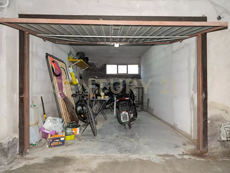 Immagine 27 di Quadrilocale in vendita  in Via Garibaldi 224 a Calatabiano