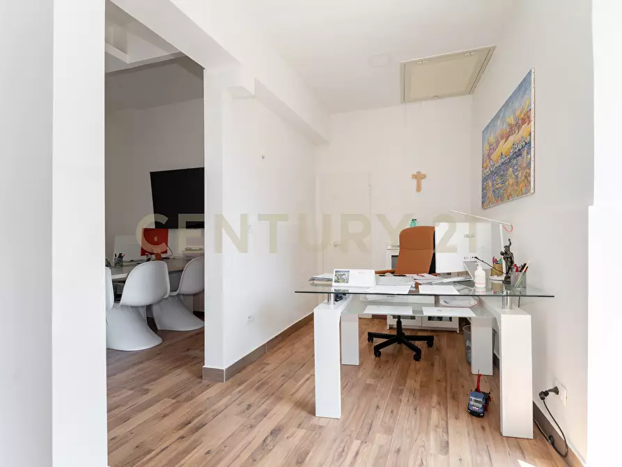 Immagine 48 di Casa indipendente in vendita  in Via Giuseppe Garibaldi 68-70-72 a Nicolosi