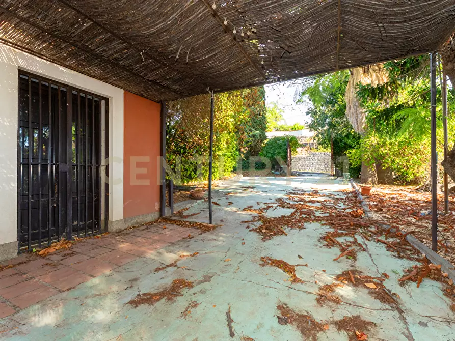 Immagine 5 di Villa in vendita  in Via Gallinaro 22 a Aci Castello