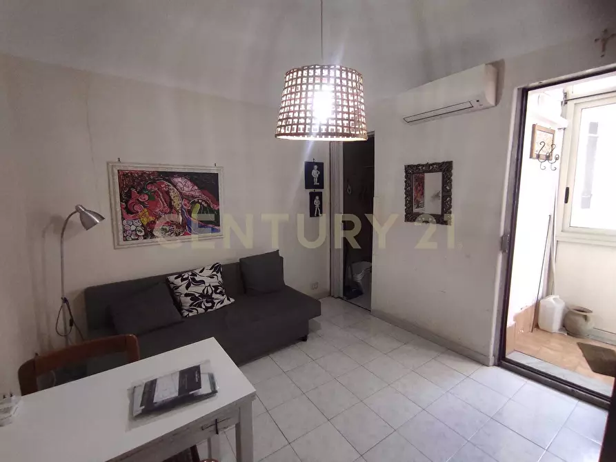 Immagine 12 di Bilocale in vendita  in Via Paolo Bentivoglio 78 a Catania