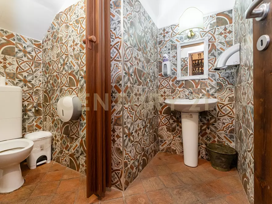 Immagine 29 di Pizzeria / Pub in vendita  in Via Plebiscito 179 a Catania