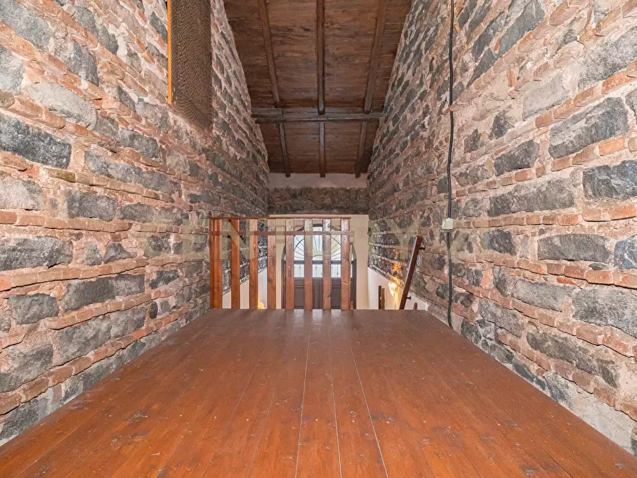 Immagine 9 di Casa indipendente in vendita  in Via Stella 15 a Catania