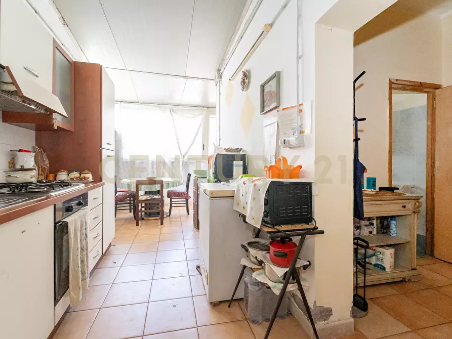 Immagine 19 di Quadrilocale in vendita  in Via Timoleone 113 a Catania