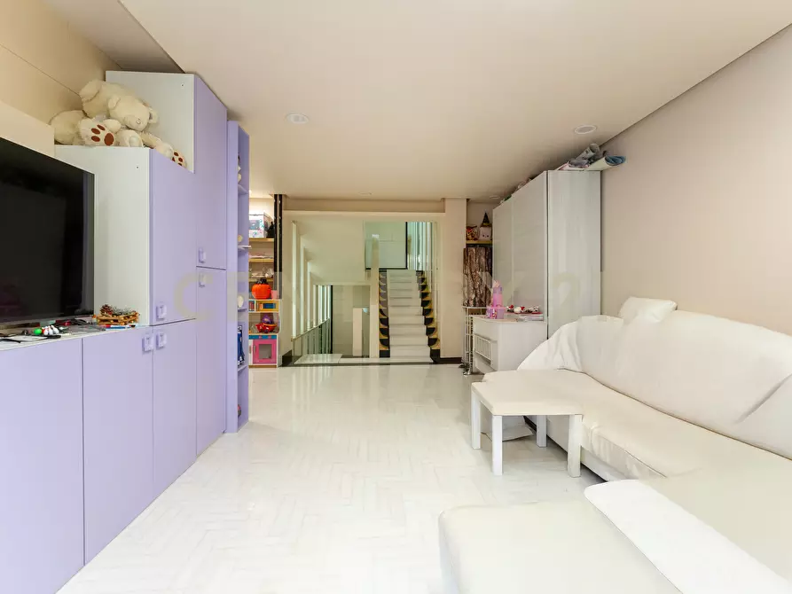 Immagine 43 di Villa in vendita  in Via G. Pezzana 11 a Aci Castello