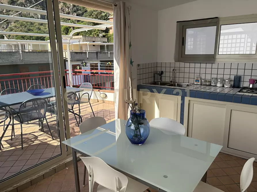 Immagine 24 di Attico in vendita  in Via dei Normanni 2 a Sant'alessio Siculo