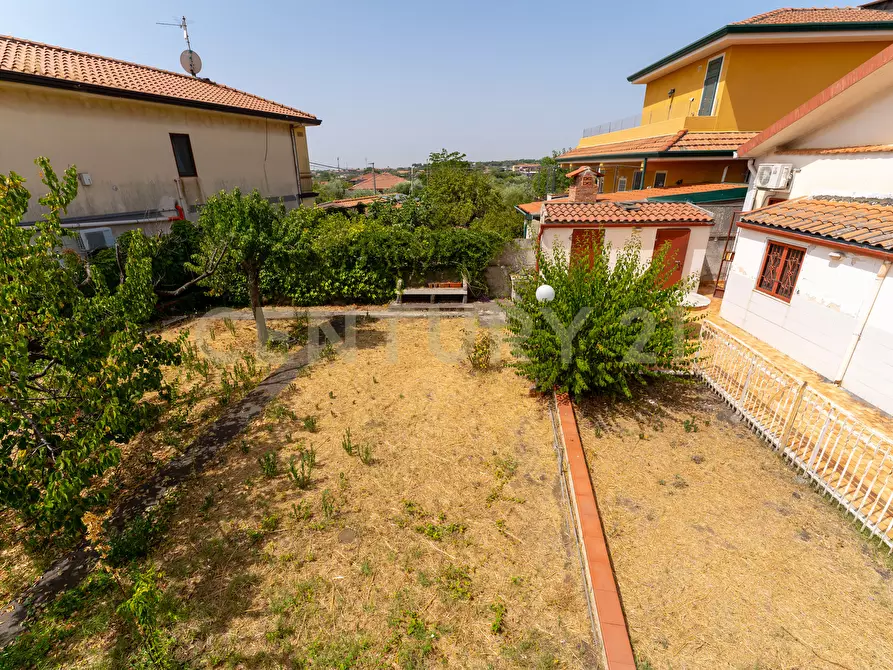 Immagine 29 di Villa in vendita  in Via Michelangelo Buonarroti 4 a Tremestieri Etneo