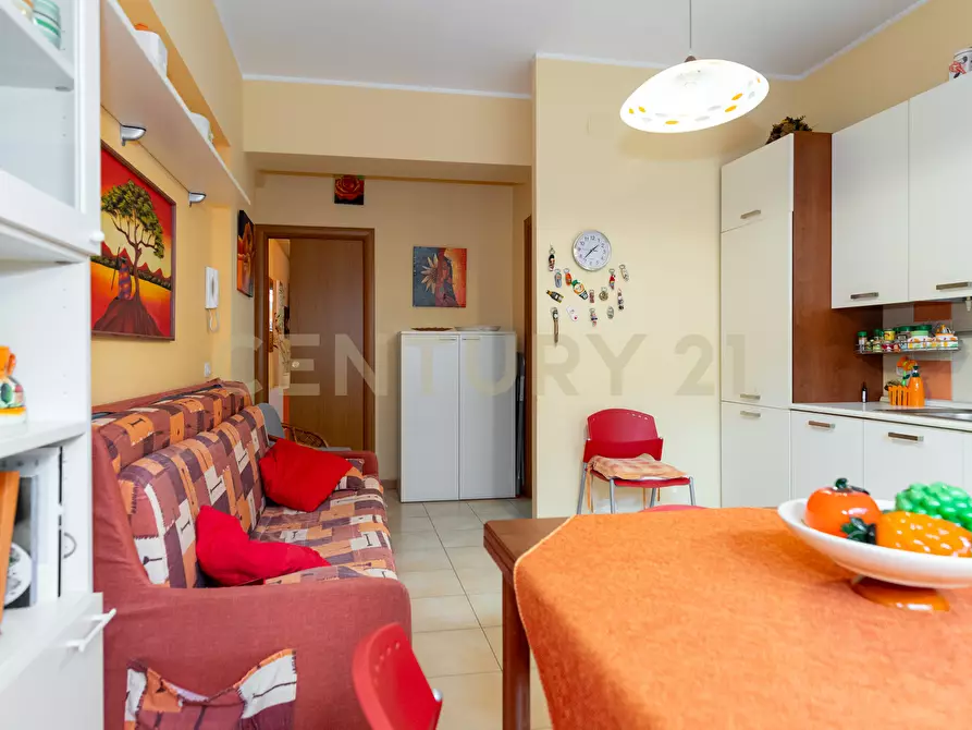 Immagine 18 di Bilocale in vendita  in Via Lungomare 2 a Sant'alessio Siculo