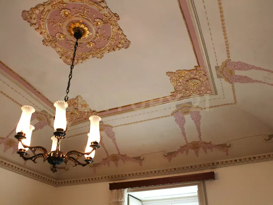 Immagine 2 di Casa indipendente in vendita  in Strada Pellico 26 a Modica