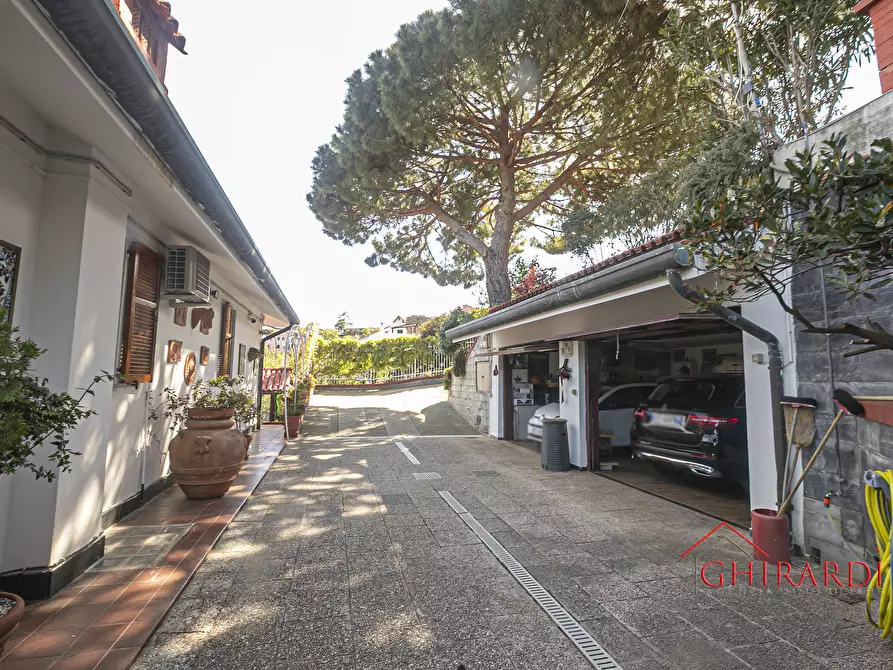 Immagine 134 di Villa in vendita  in VIA PECORILE a Celle Ligure