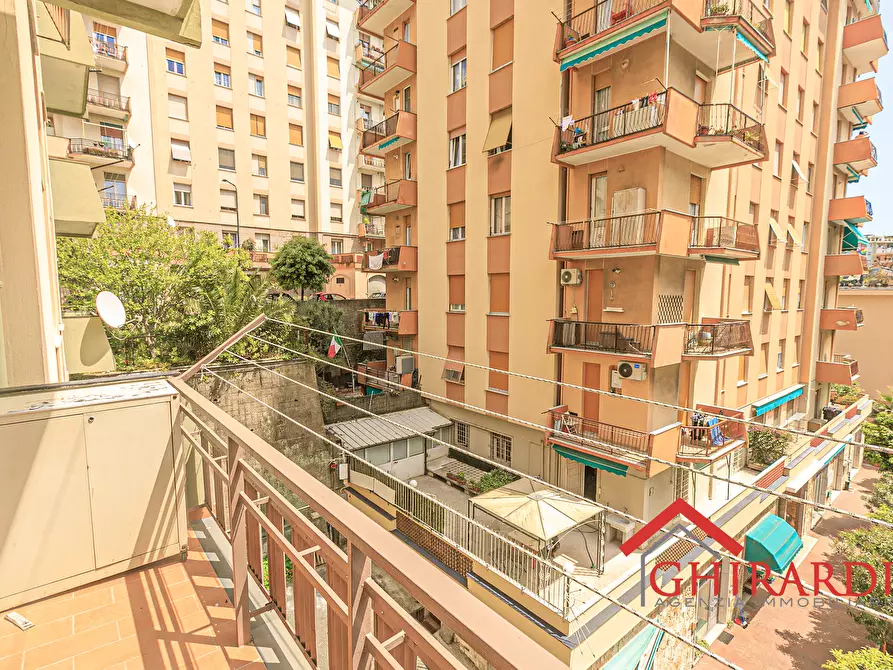 Immagine 31 di Trilocale in vendita  in Via Laviosa 31 a Genova