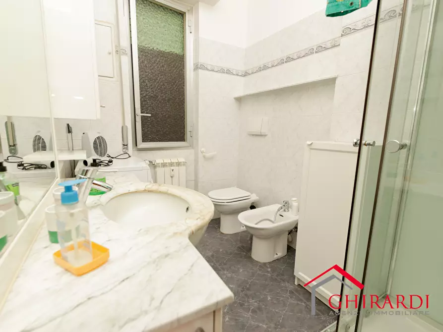 Immagine 17 di Trilocale in affitto  in VIA CANESI 56 a Genova