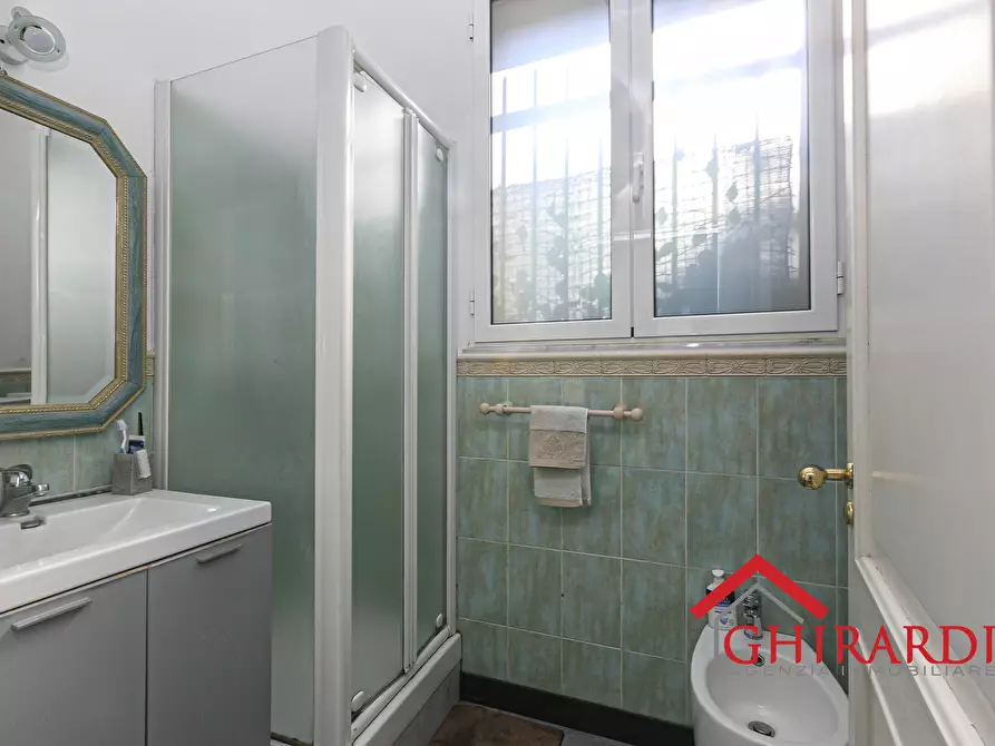 Immagine 16 di Bilocale in vendita  in Via Guglielmo Oberdan a Genova