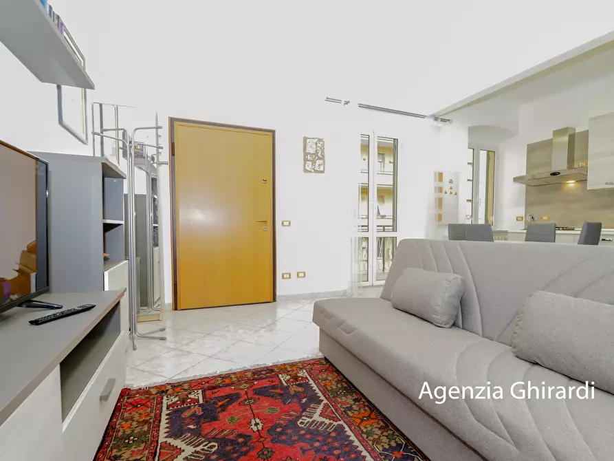 Immagine 2 di Trilocale in affitto  in Via Gino Capponi 8 a Genova