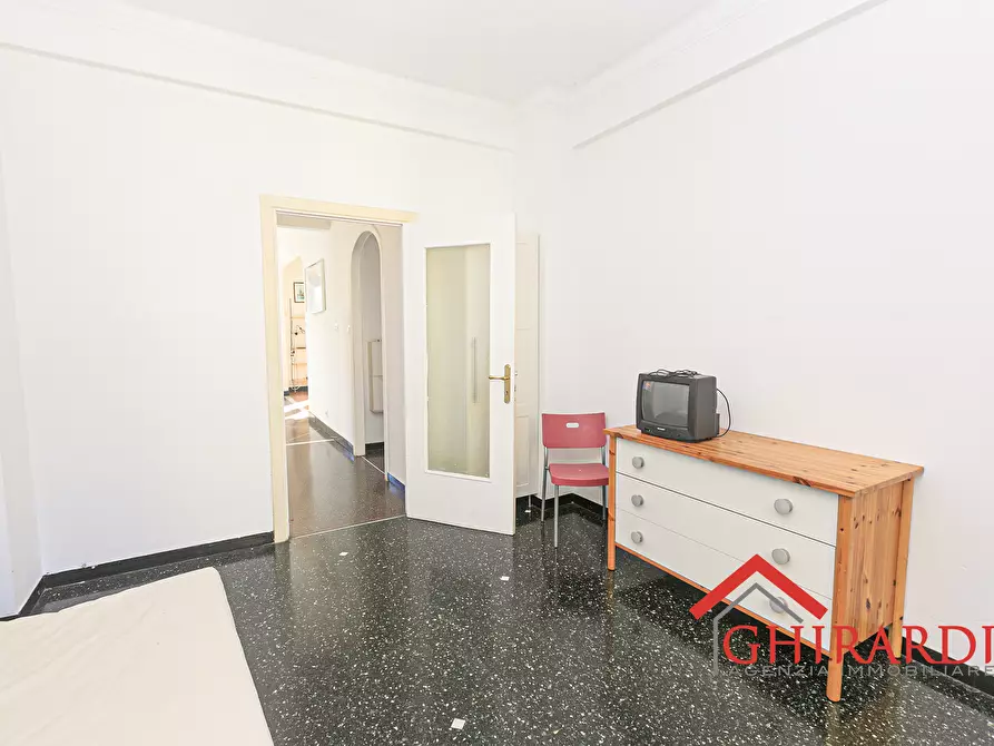 Immagine 24 di Quadrilocale in vendita  in VIA ANTICA ROMANA DI PEGLI 13 a Genova