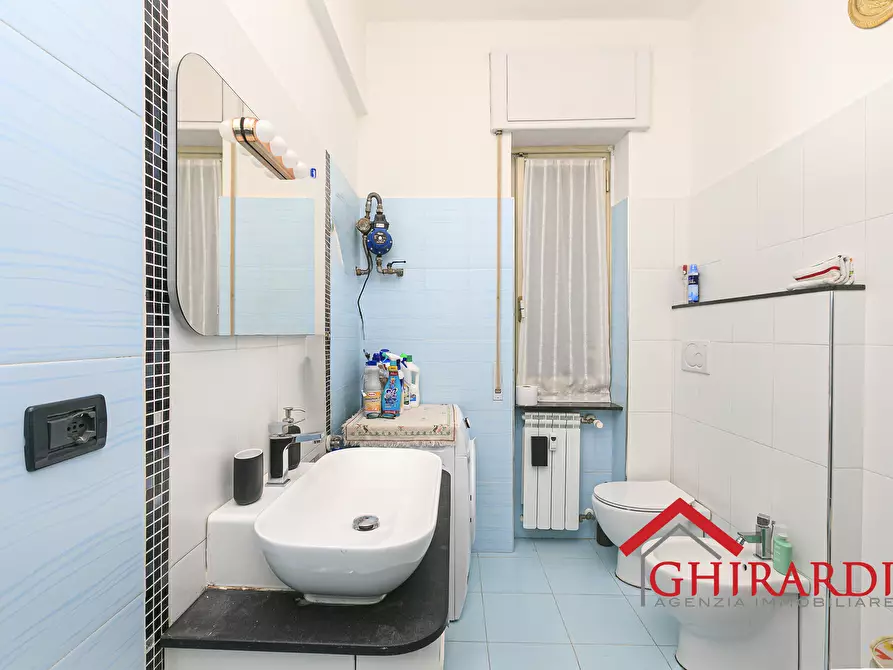 Immagine 25 di Bilocale in affitto  in Via Jacopo Bonfadio 10 a Genova