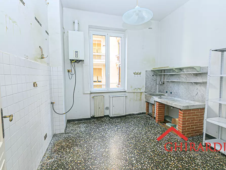 Immagine 13 di Quadrilocale in affitto  in VIA ANDREA COSTA 14 a Genova