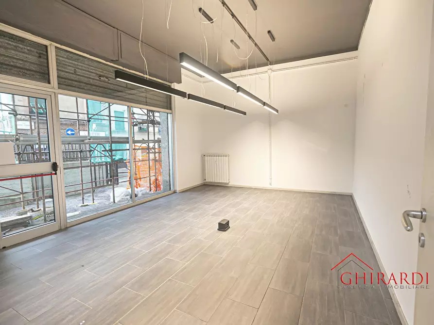 Immagine 7 di Locale commerciale in affitto  in VIA ALFREDO D'ANDRADE 76R a Genova