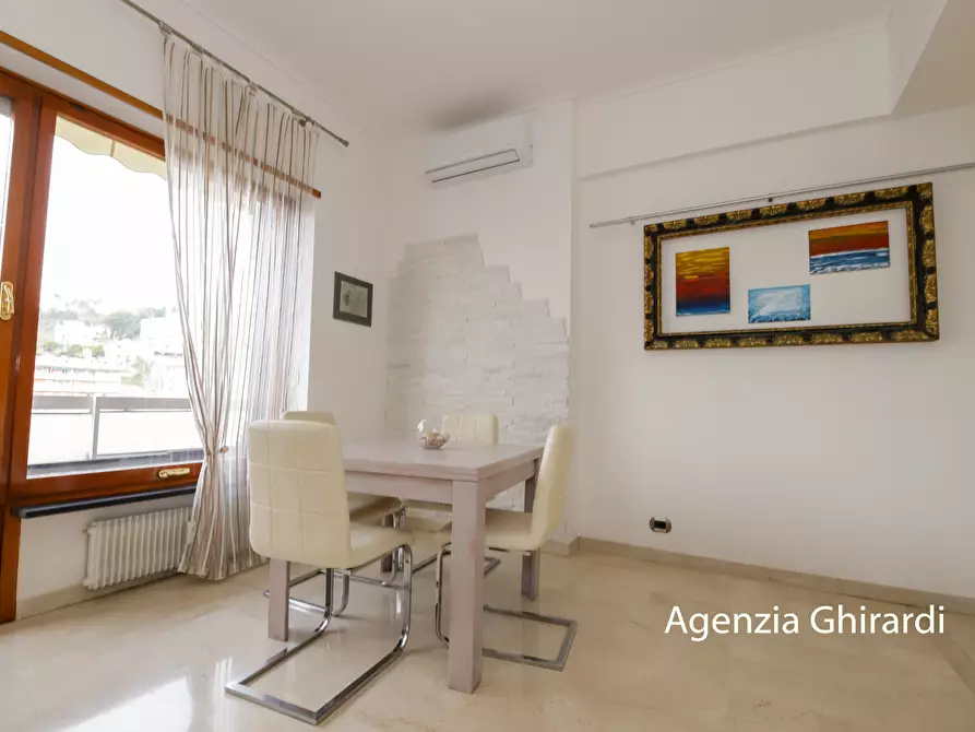 Immagine 18 di Quadrilocale in affitto  in Via Briscata 28 a Genova