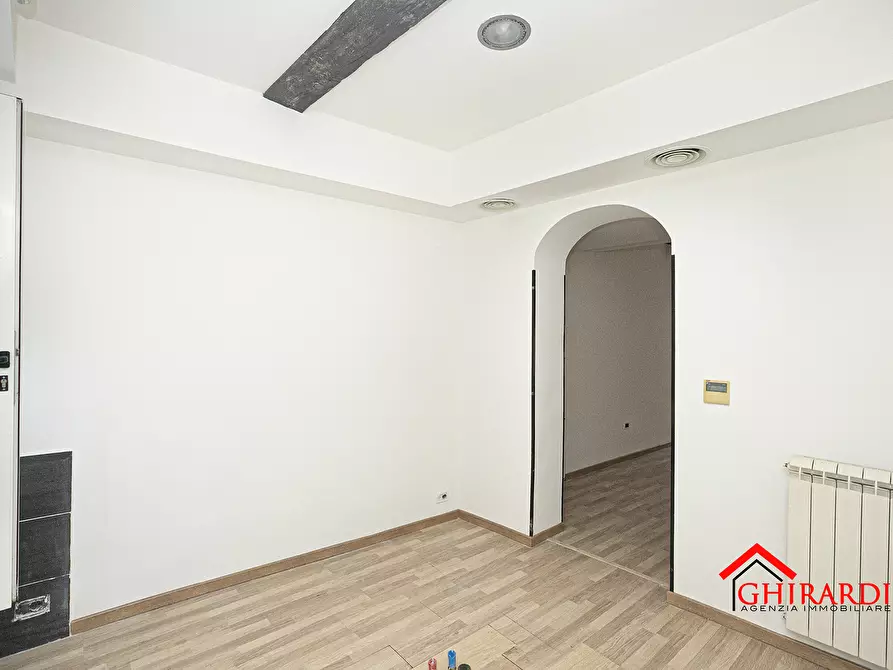 Immagine 13 di Locale commerciale in affitto  in VIA VADO 17R a Genova