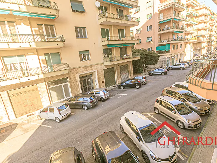 Immagine 41 di Quadrilocale in vendita  in VIA ANTICA ROMANA DI PEGLI 13 a Genova
