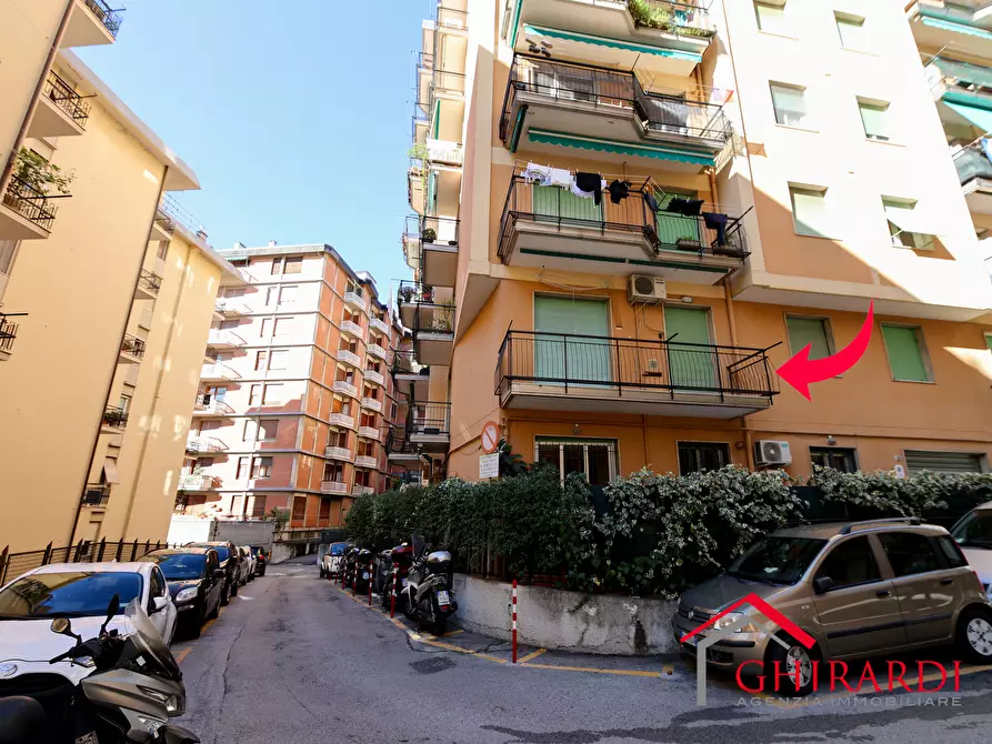 Immagine 34 di Trilocale in affitto  in VIA CANESI 56 a Genova