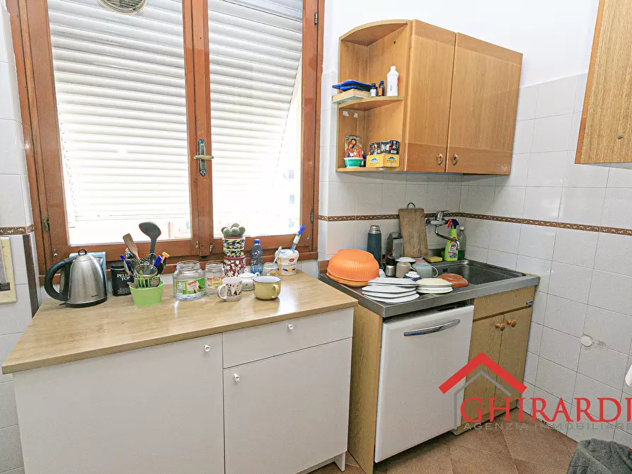 Immagine 8 di Quadrilocale in vendita  in VIA DELL'ALLORO 7 a Genova