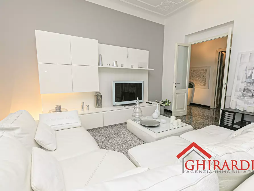 Immagine 10 di Pentalocale in vendita  in PIAZZA BONAVINO 11 a Genova