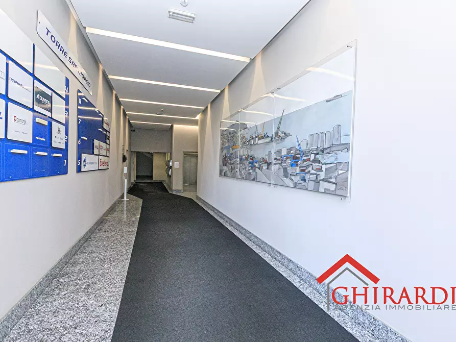 Immagine 20 di Ufficio in affitto  in Via Enrico Albareto 21 a Genova