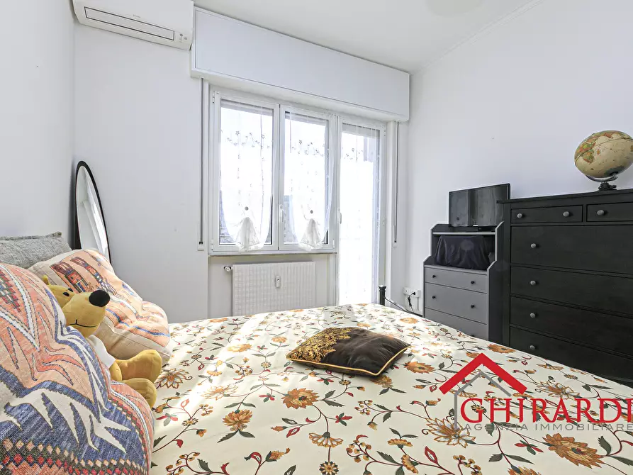 Immagine 22 di Bilocale in vendita  in Piazza Silvio Arrivabene 7a a Genova