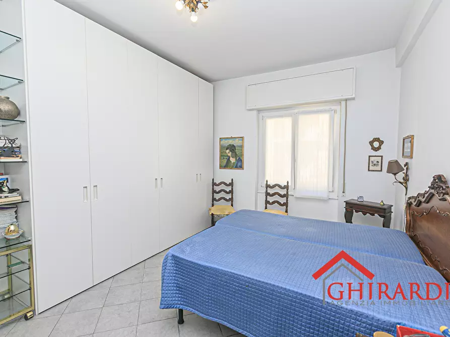 Immagine 13 di Bilocale in vendita  in VIA GINO CAPPONI 11 a Genova