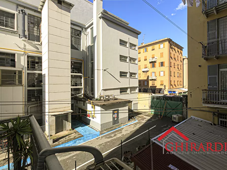 Immagine 28 di Trilocale in vendita  in Via Carlo Corsi 3 a Genova