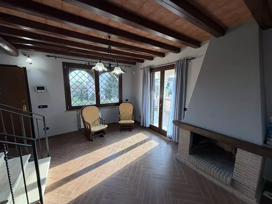 Immagine 27 di Villa in vendita  in Via Dora Baltea a Ardea