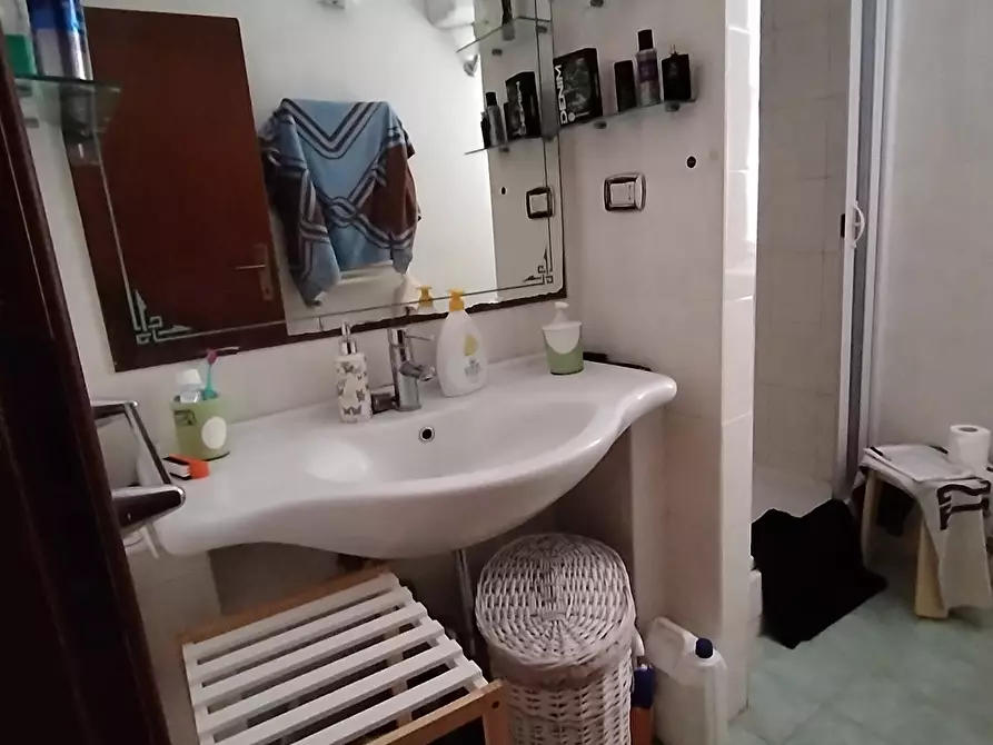 Immagine 14 di Villa in vendita  in Via Mentana 9 a Nettuno