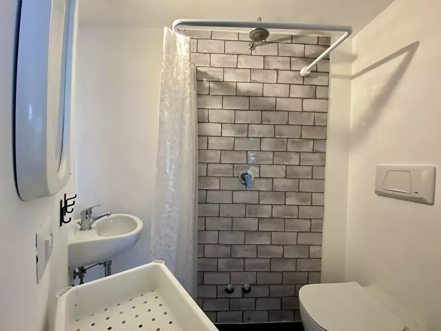 Immagine 31 di Villa in vendita  in Via delle Ninfe 25 a Anzio