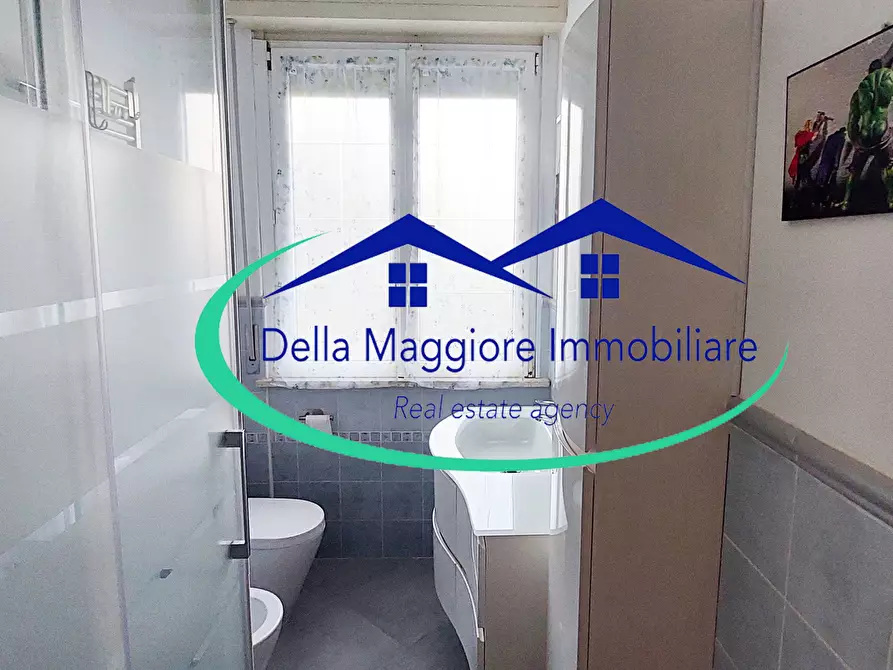 Immagine 57 di Appartamento in vendita  in via delle abetelle a Livorno