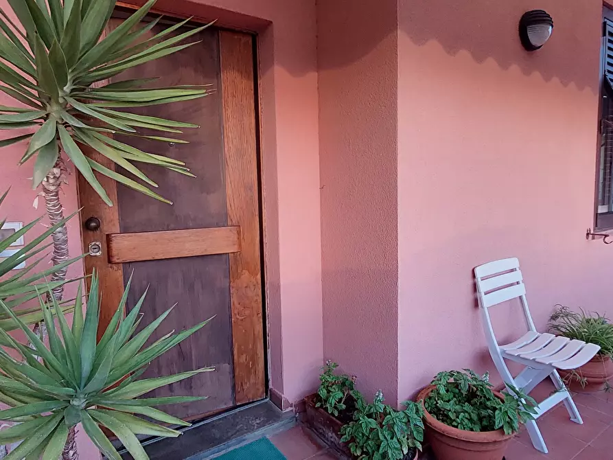 Immagine 26 di Villa in vendita  in via della prugnoliccia a Livorno