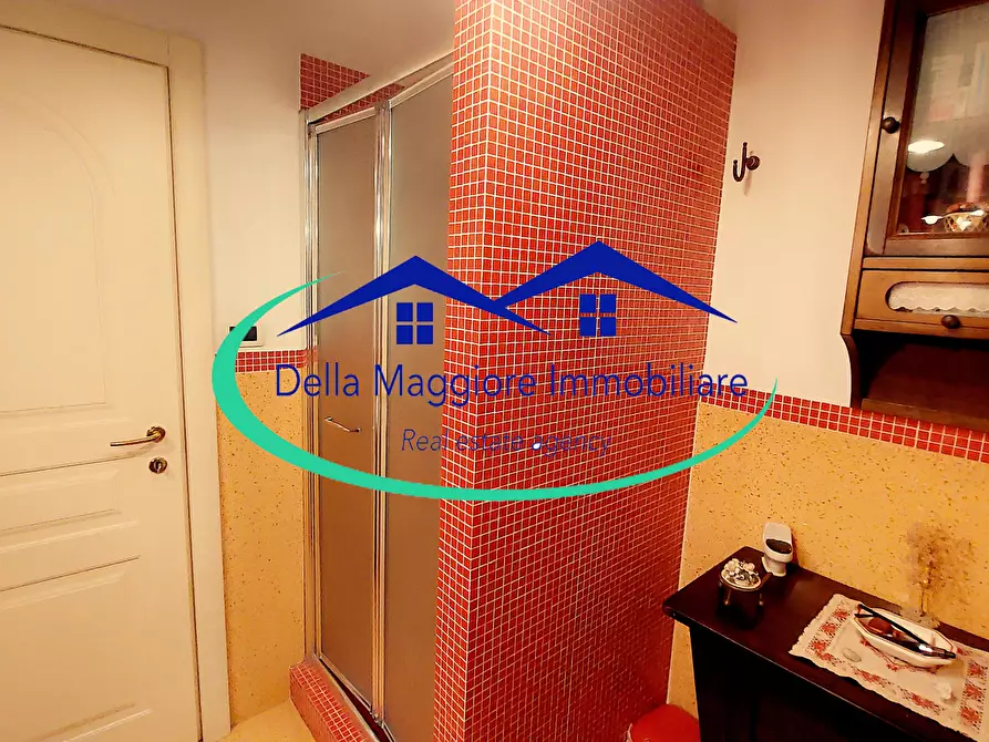 Immagine 21 di Porzione di casa in vendita  in via di quercianella a Livorno