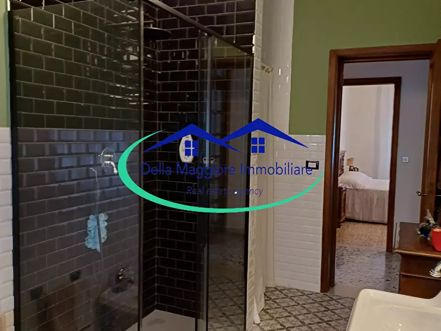 Immagine 16 di Casa bifamiliare in vendita  a Livorno