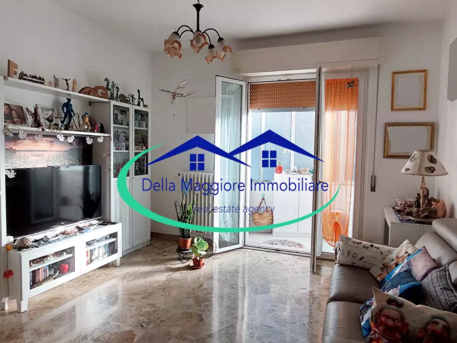 Immagine 6 di Appartamento in vendita  in via delle abetelle a Livorno