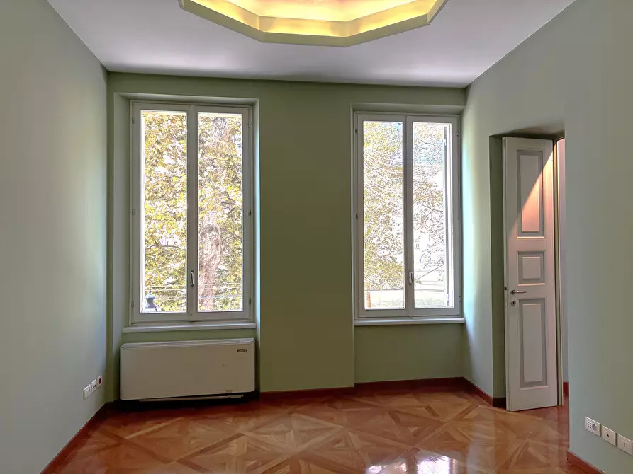 Immagine 13 di Ufficio in affitto  a Parma