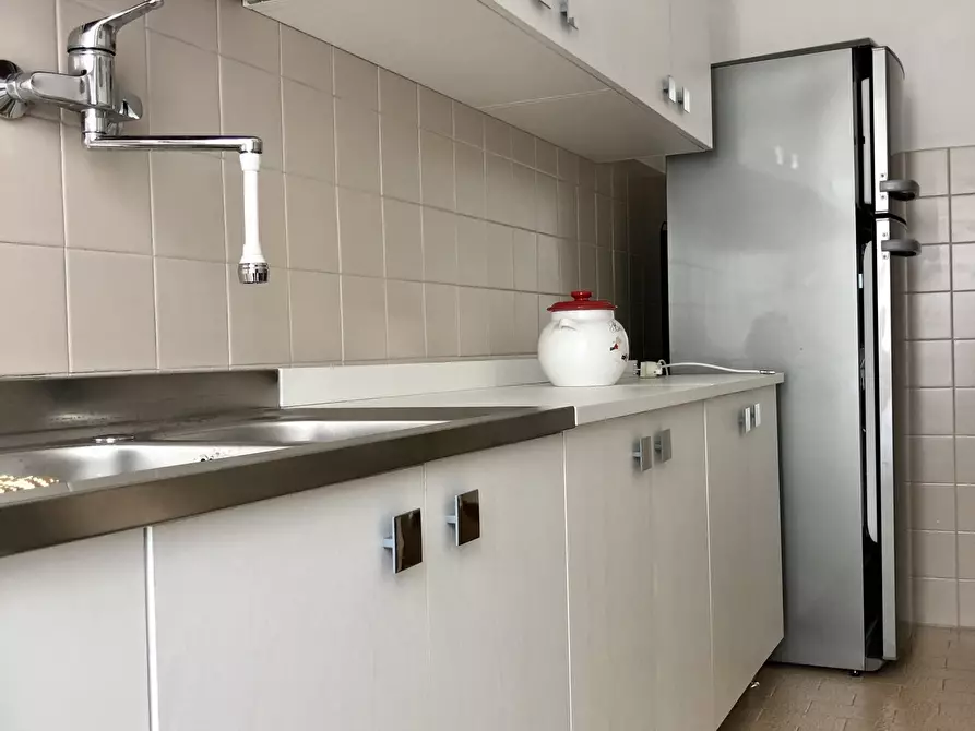 Immagine 9 di Stanza singola in affitto  in Via Francesco Rismondo a Ancona