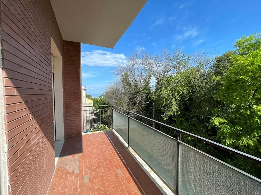 Immagine 12 di Trilocale in affitto  in Via Francesco Angelini a Ancona